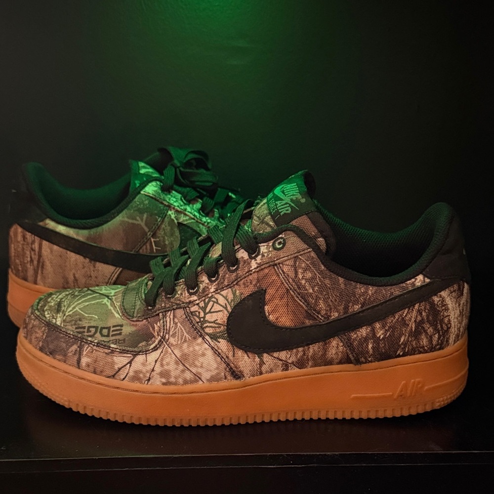 Nike Air Force 9 Men's Camo and Black Athletic Shoes